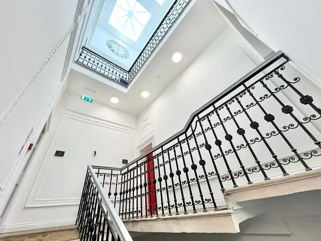 Unique & Luxurious 2 Bedroom City Centre Apartment Nottingham
